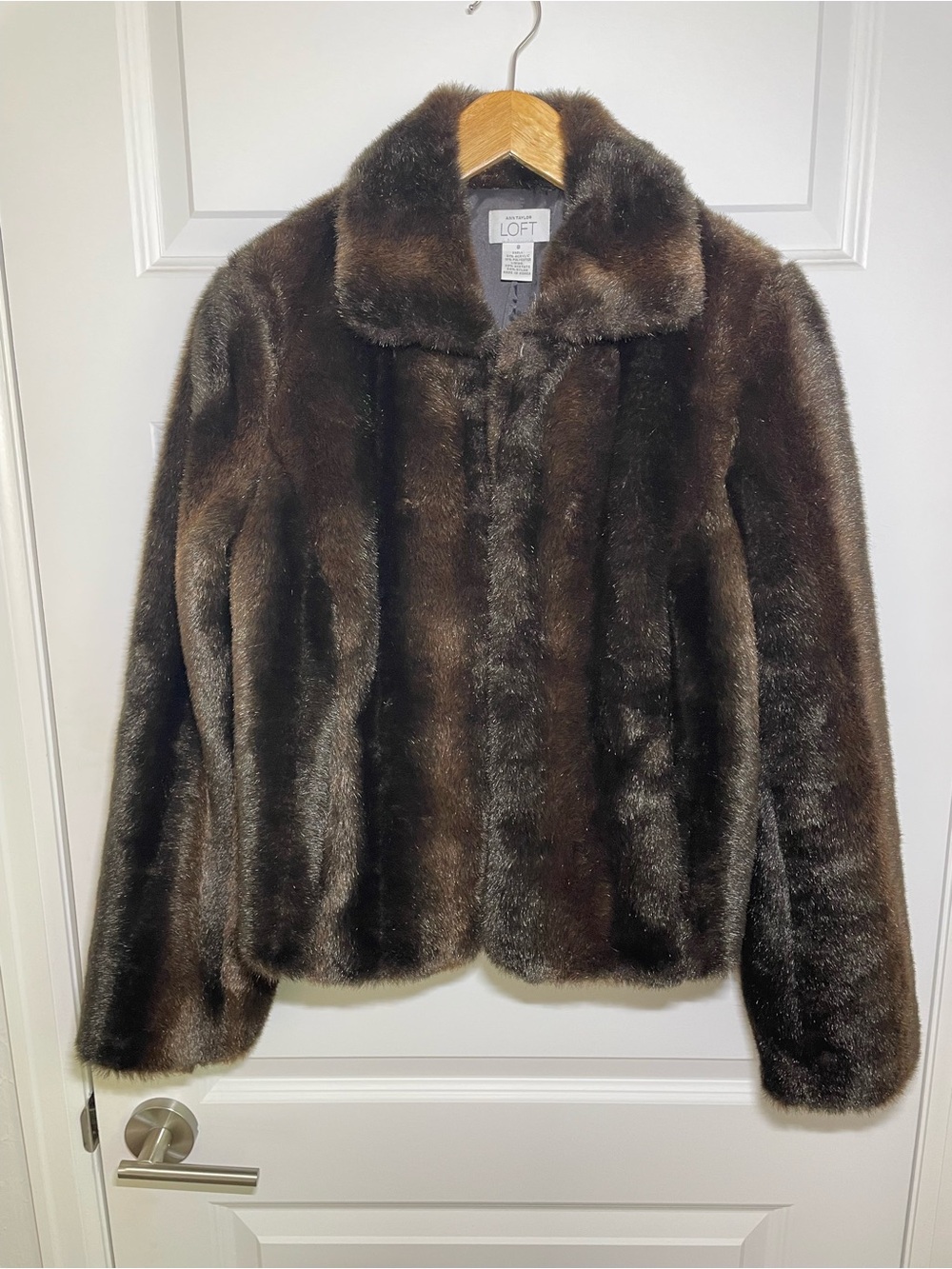 Ann Taylor Loft Faux Fur Coat Size 8 Brown Cropped Mob Wife Glam Y2K Retro EUC
